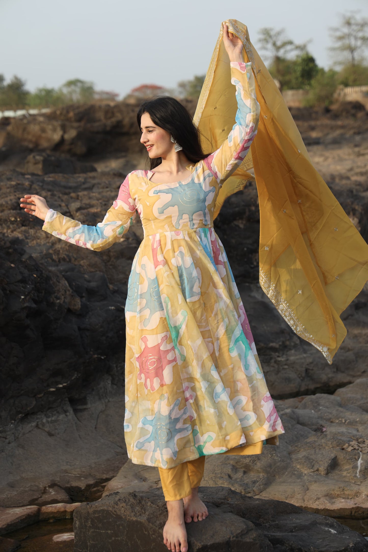 CORONA'S&nbsp;MULTI&nbsp; COLOURED ANARKALI SUIT SET - 08