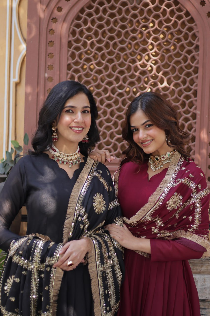 KAIRA'S  DESIGNER READYMADE GOWN SUIT SET .
