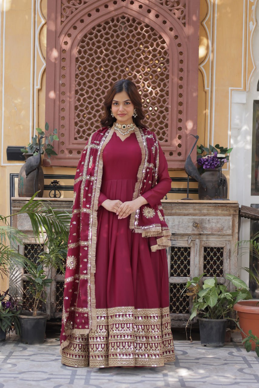 KAIRA'S  DESIGNER READYMADE GOWN SUIT SET .