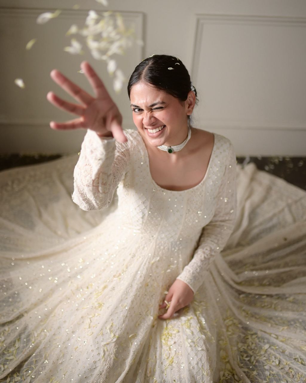 KAIRA'S OFF WHITE BADLO DESIGNER READYMADE GOWN SUIT SET .