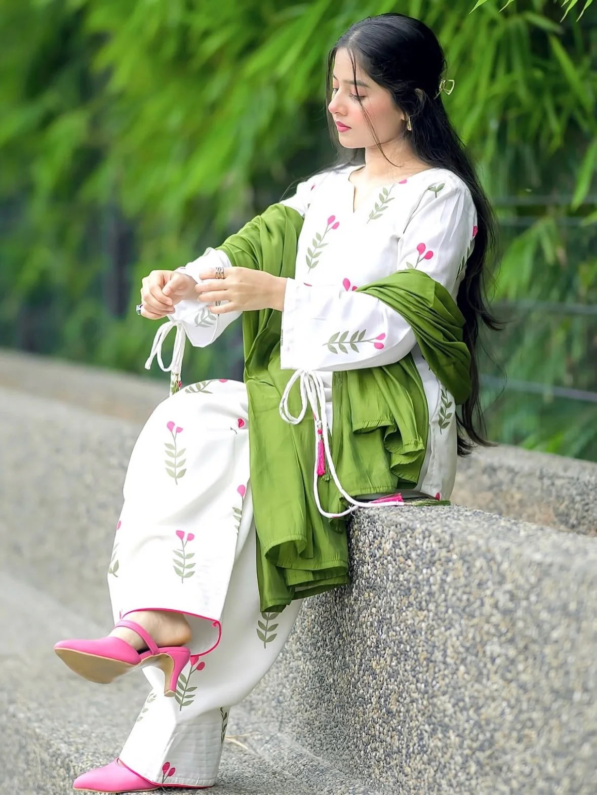 Aayesha Floral Farshi Suit Set