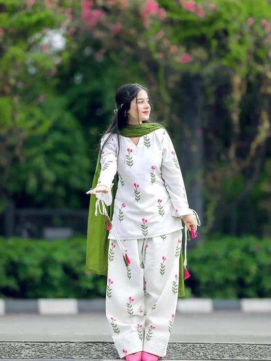 Aayesha Floral Farshi Suit Set