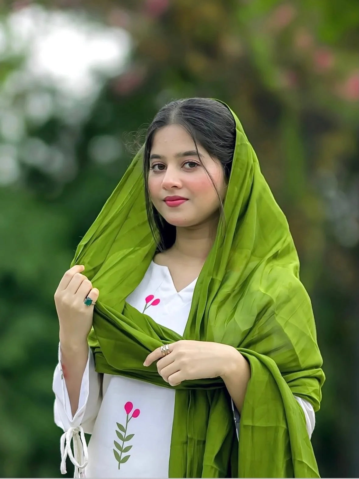 Aayesha Floral Farshi Suit Set