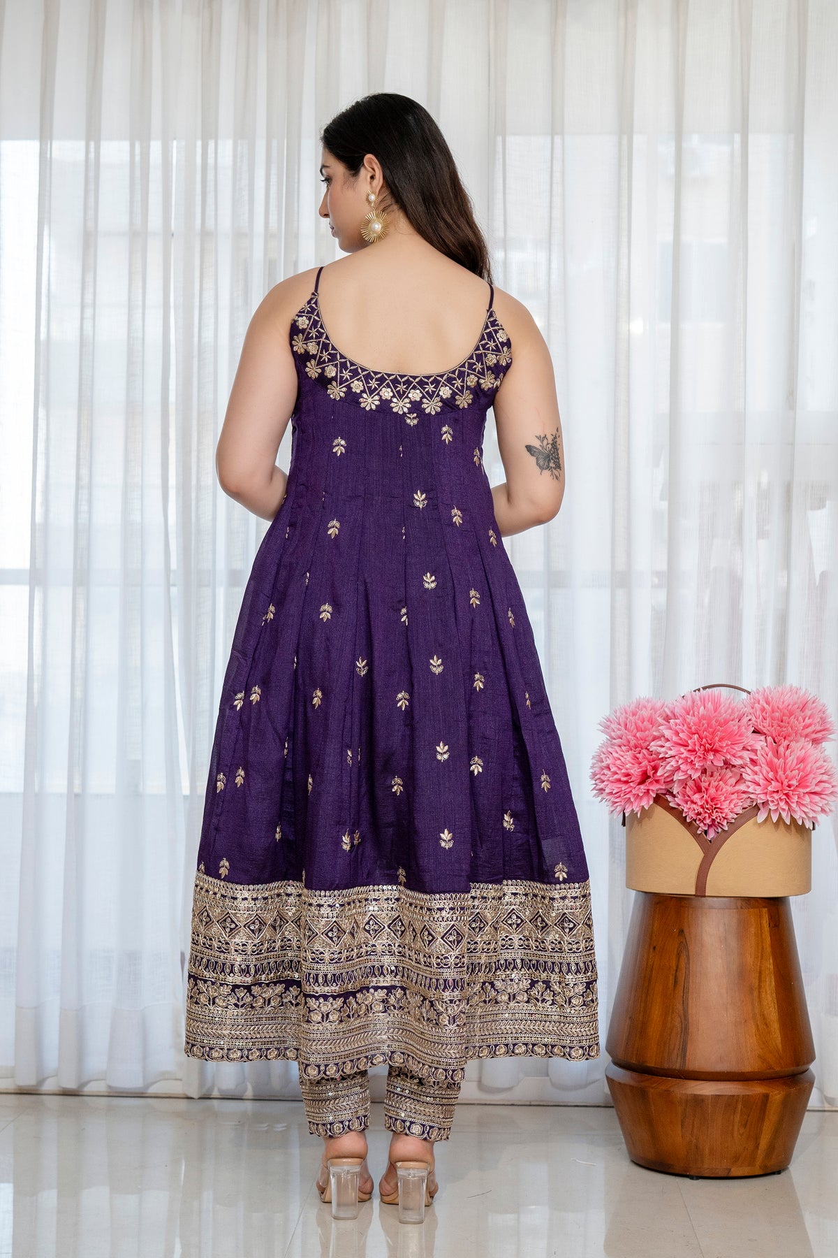 Alveera Vichitra Silk Febric Suit Set
