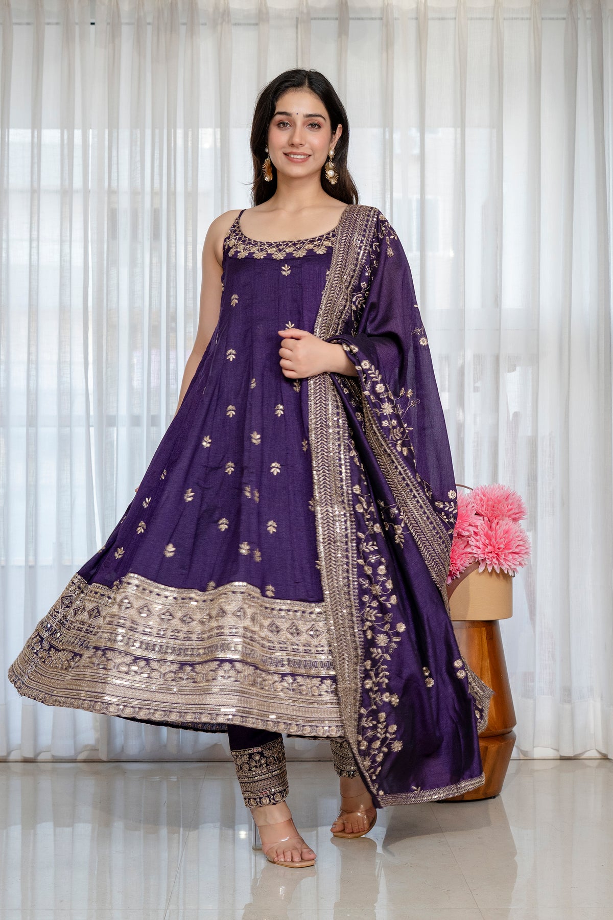 Alveera Vichitra Silk Febric Suit Set
