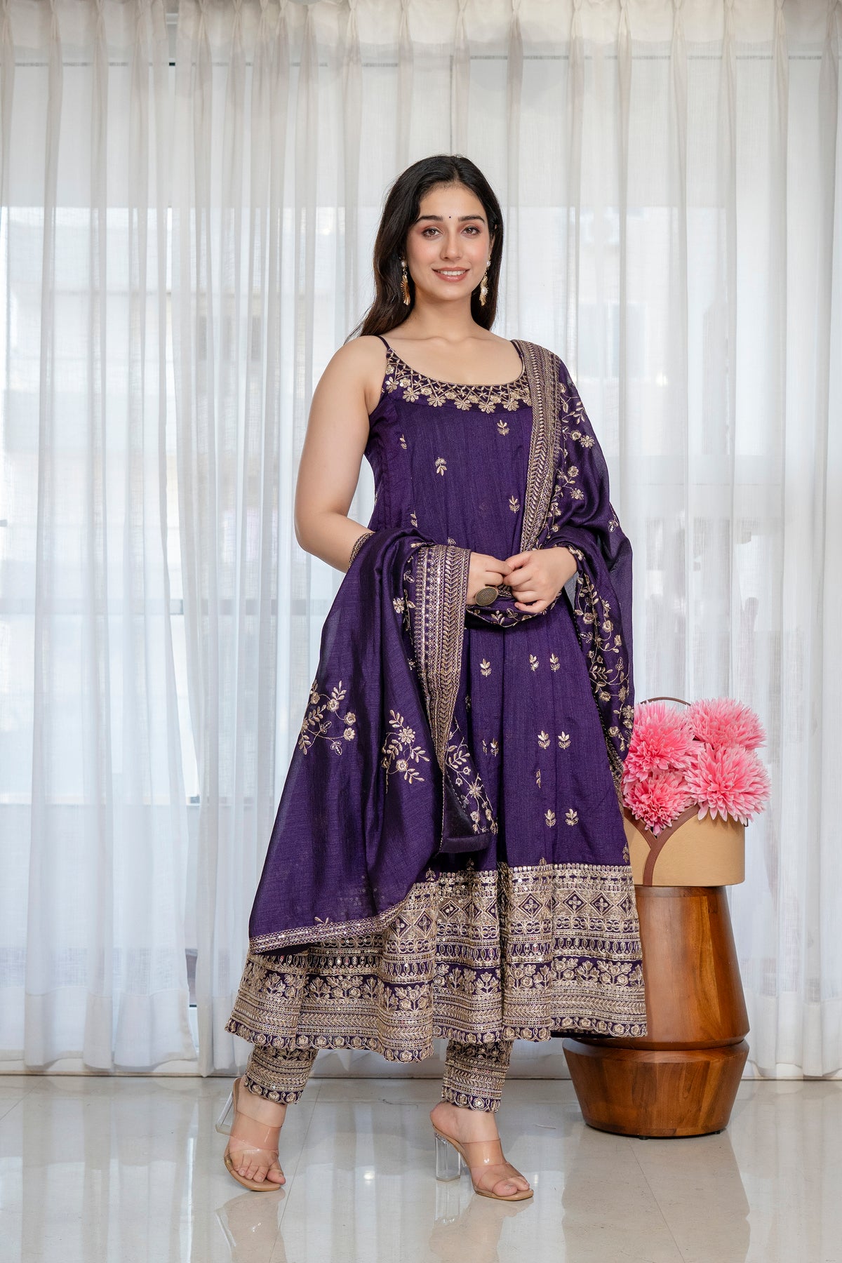 Alveera Vichitra Silk Febric Suit Set