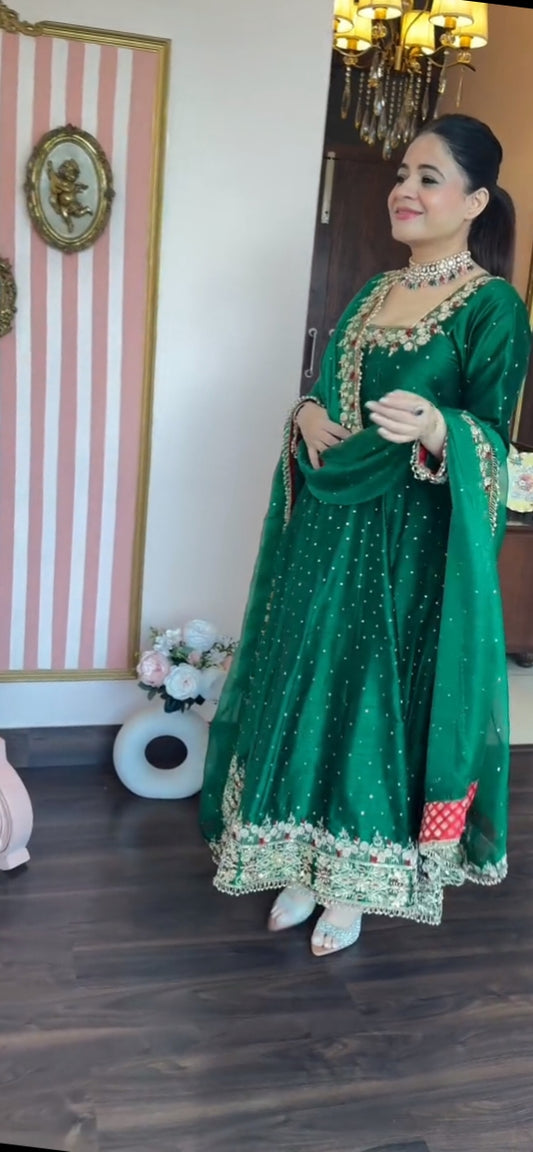 Prachi's' Green Havy Vichitra Royal Elegant Suit Set