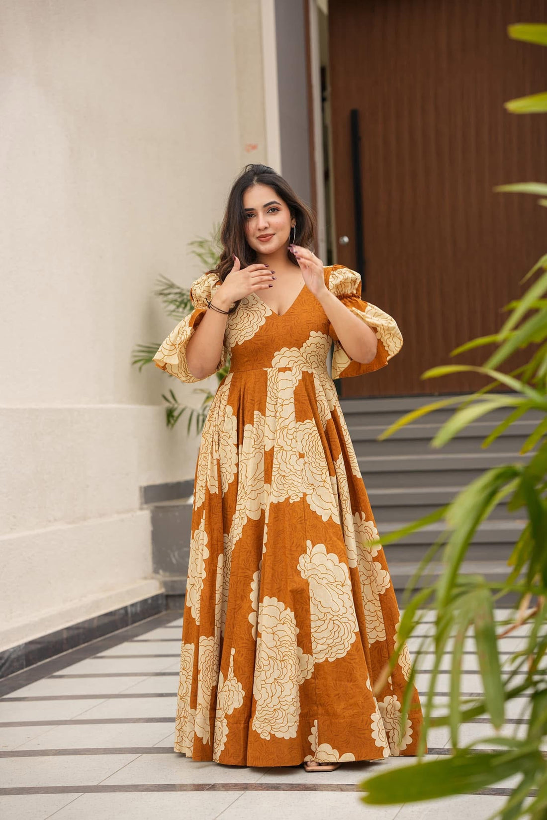 Kaira's' Mastred Havy Maslin Cotton Gown