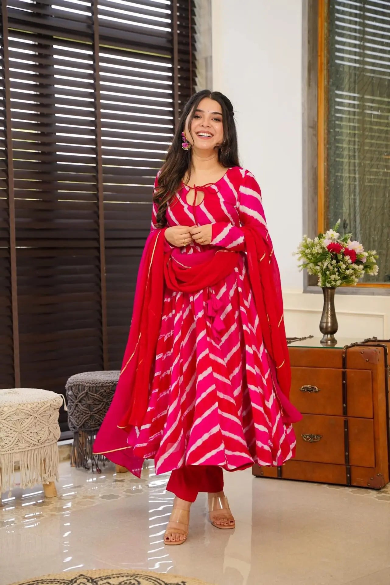 PINK LEHERIYA ORGANZA SUIT SET