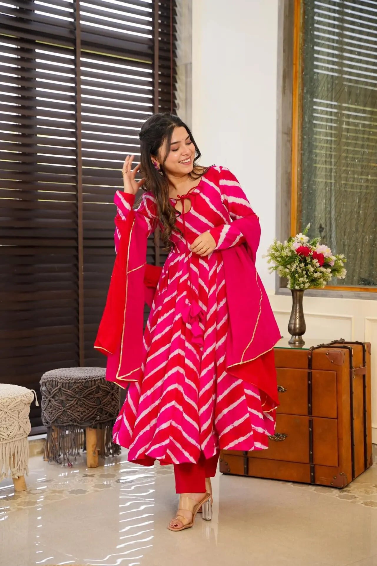 PINK LEHERIYA ORGANZA SUIT SET