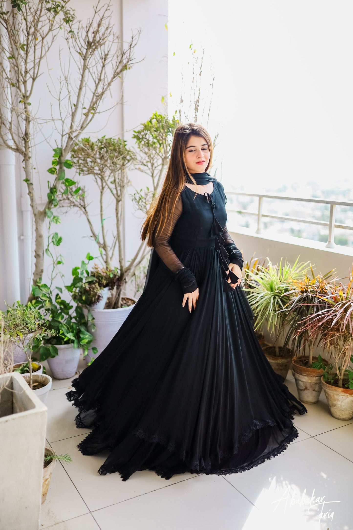 SOLID BLACK LONG FLAIR LESS BODER SET WITH DUPATTA-TD-114
