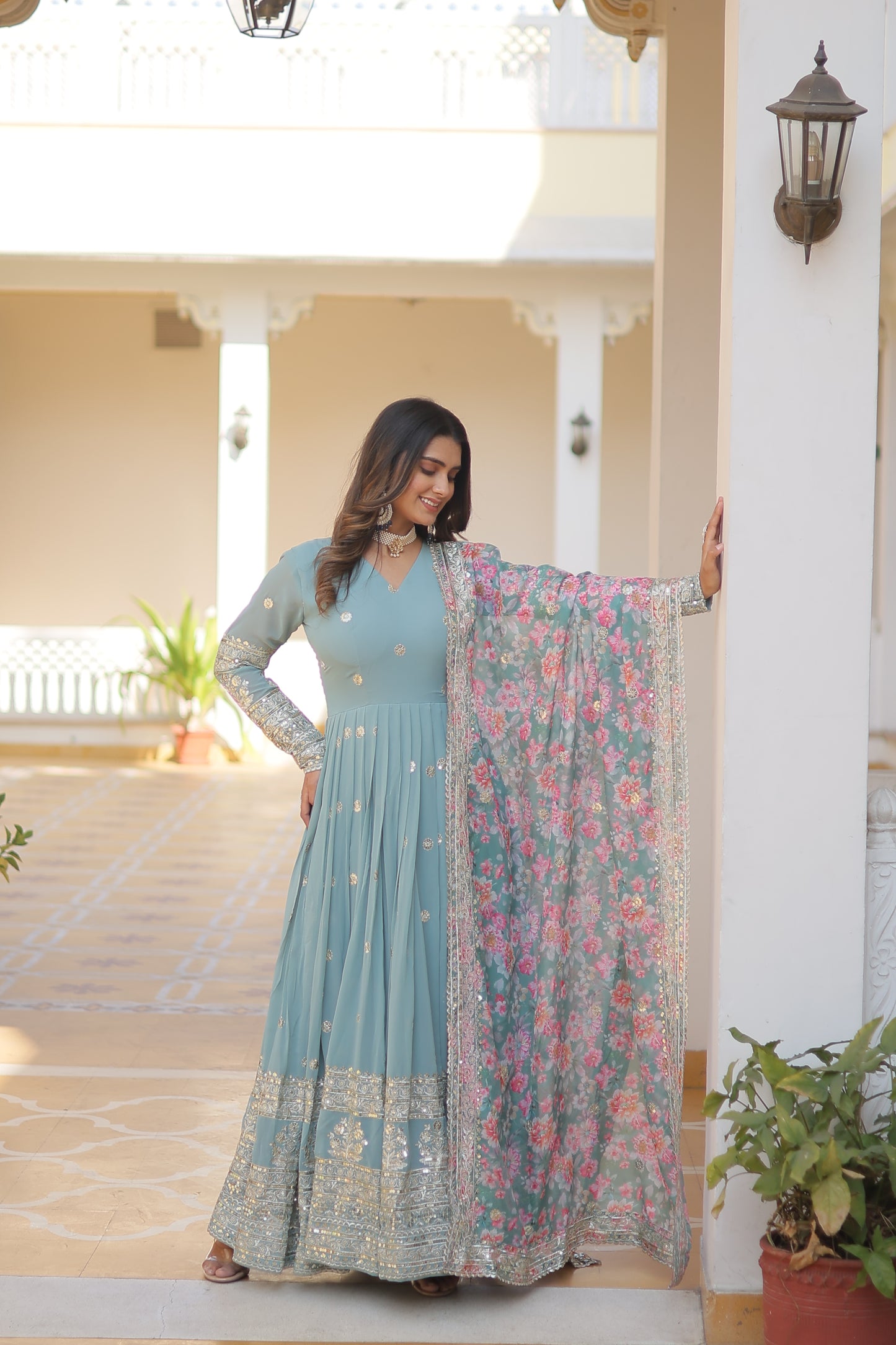 KAVITA'S DESIGNER READYMADE GOWN 131