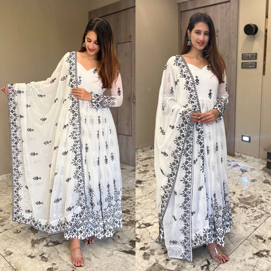 White Colored EMBROIDERED GEORGETTE ANARKALI FULLY STITCHED SUIT SET AY-341