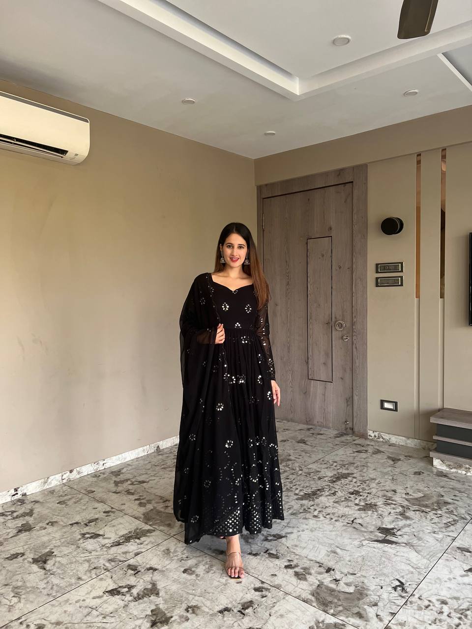 BLACK EMBROIDERED GEORGETTE ANARKALI SUIT SET TD-1150