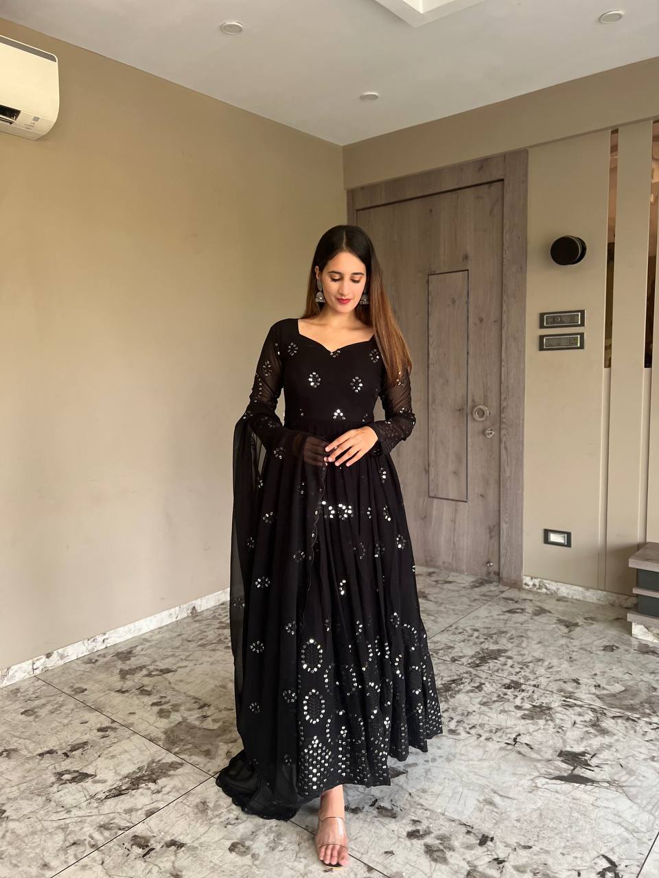 BLACK EMBROIDERED GEORGETTE ANARKALI SUIT SET TD-1150