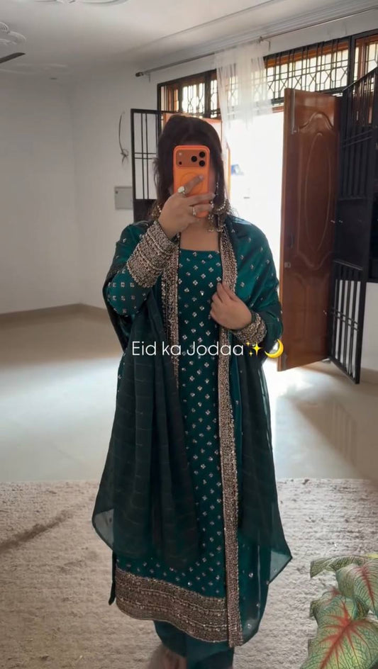 Sameera Hand Embroiderd Suit Set