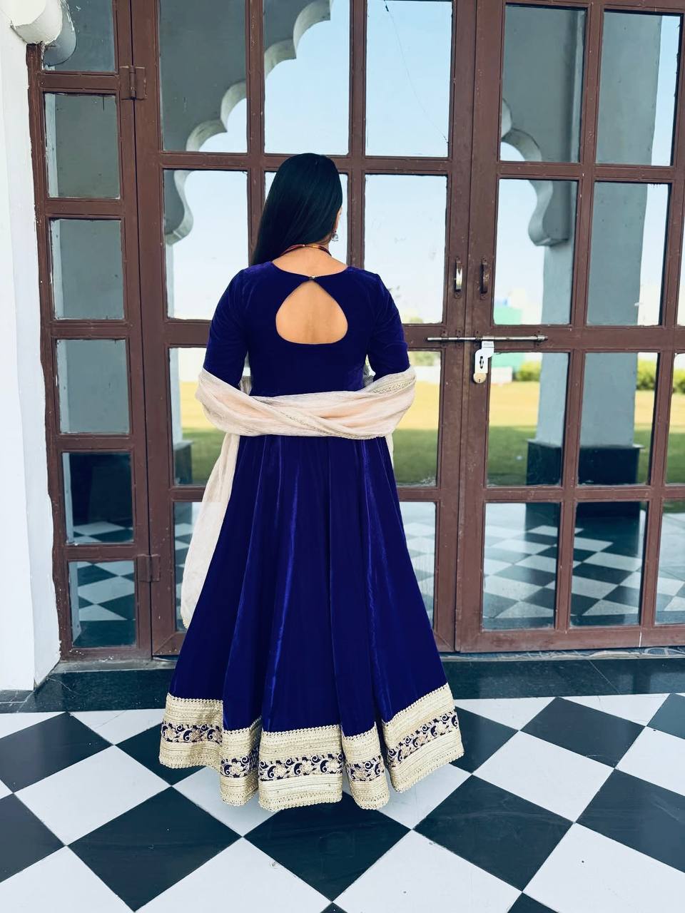 BLUE VELVET ANARKALI SUIT SET