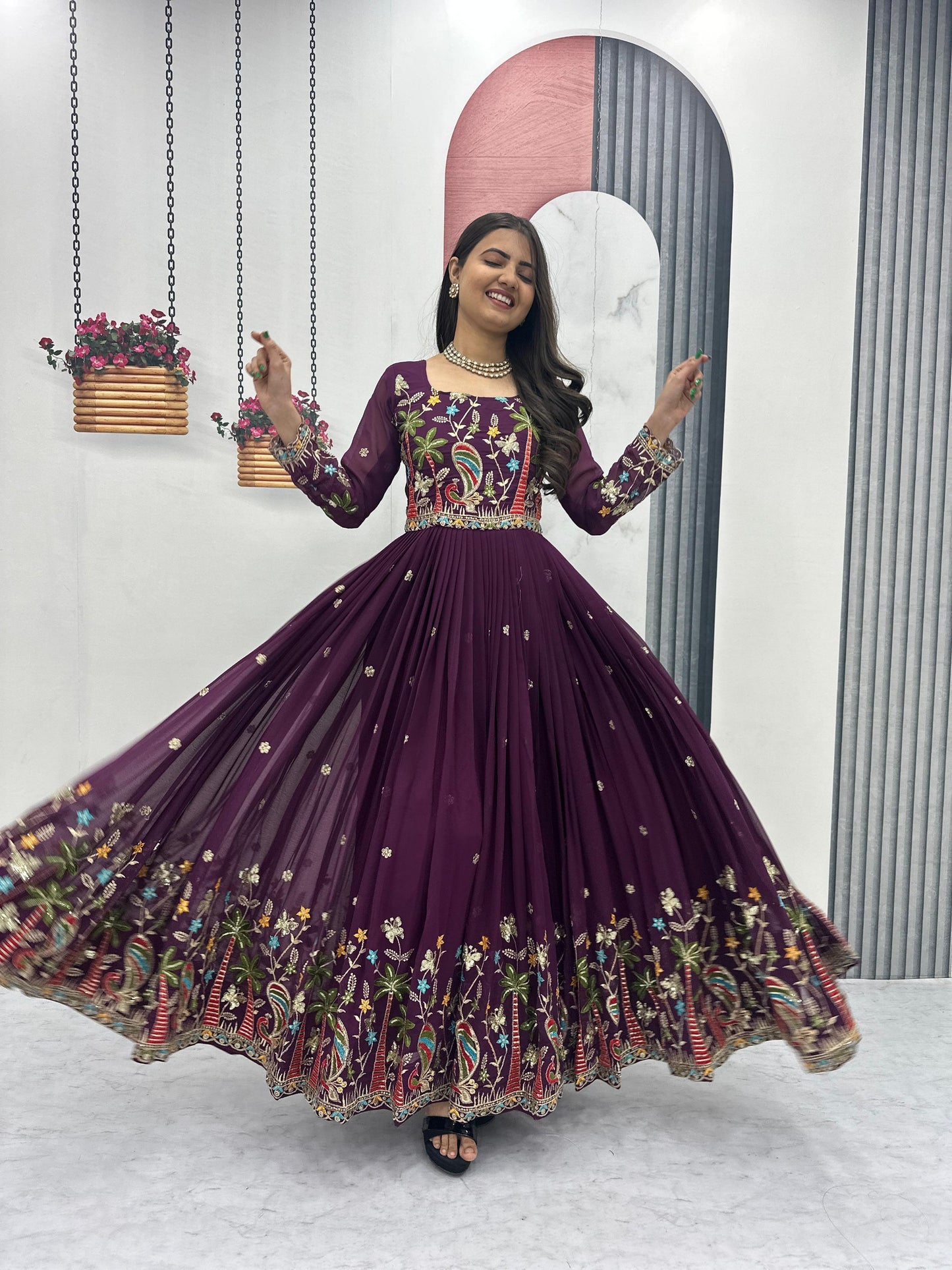 Prinshi Elegant Anarkali Suit Set