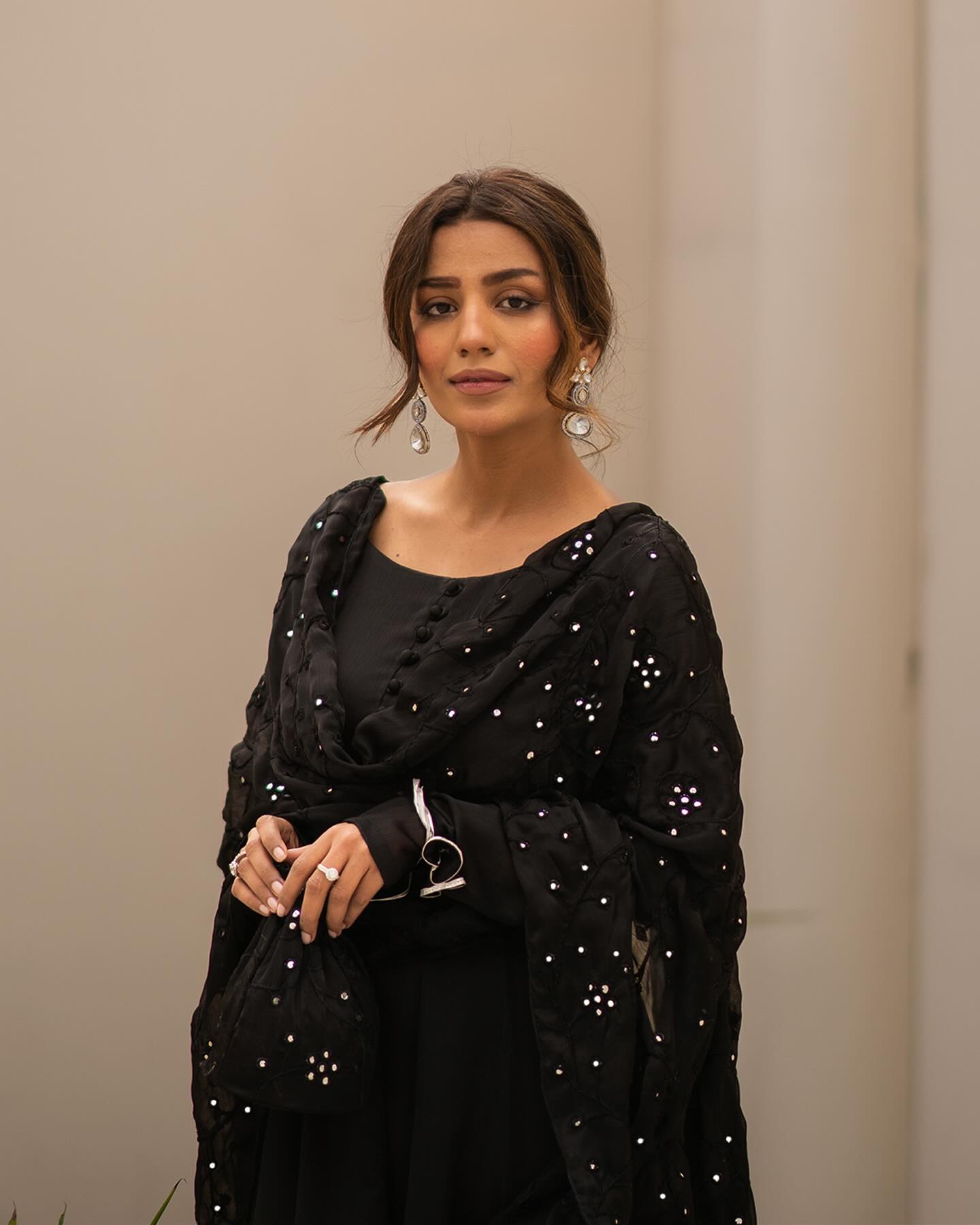 BLACK COLOUR READYMADE SUIT SET