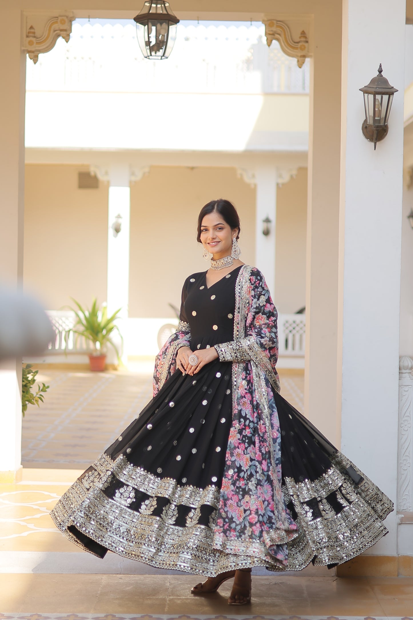 KAVITA'S DESIGNER READYMADE GOWN 131