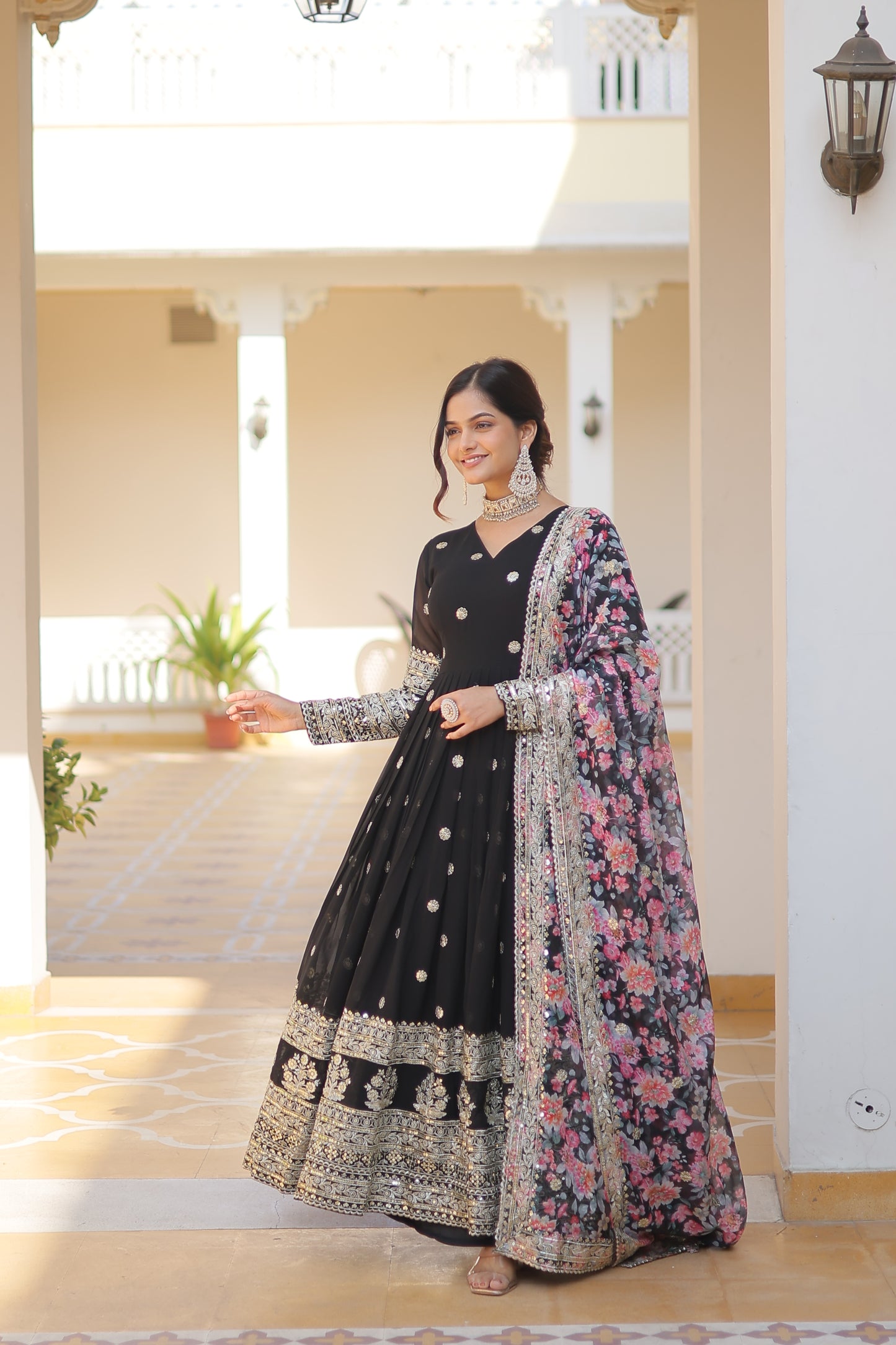 KAVITA'S DESIGNER READYMADE GOWN 131