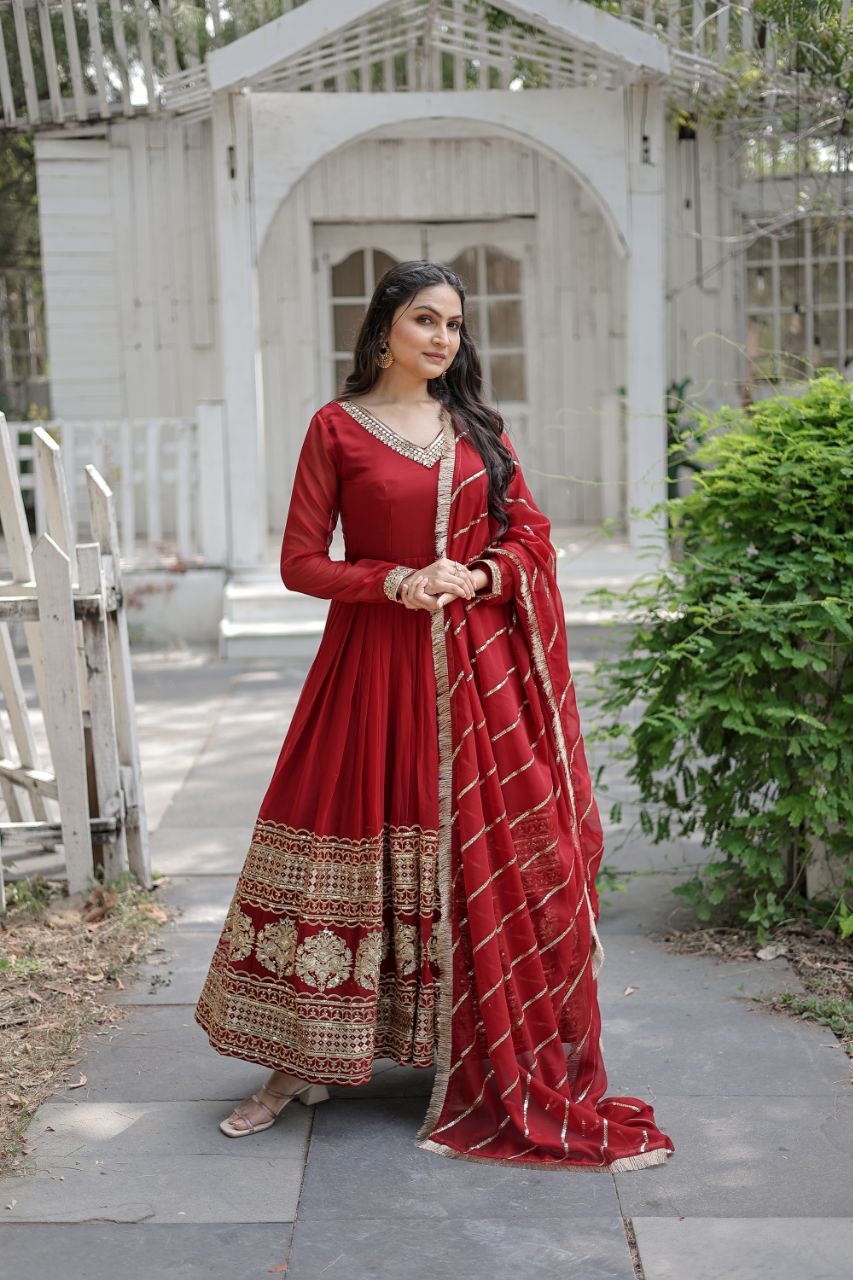 KAIRA'S  PREMIUM DESIGNER READYMADE GOWN SUIT SET